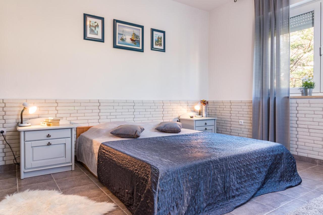 Holiday Home Istra With Jacuzzi 梅杜林 外观 照片