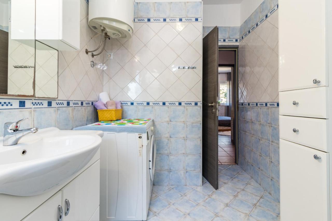 Holiday Home Istra With Jacuzzi 梅杜林 外观 照片